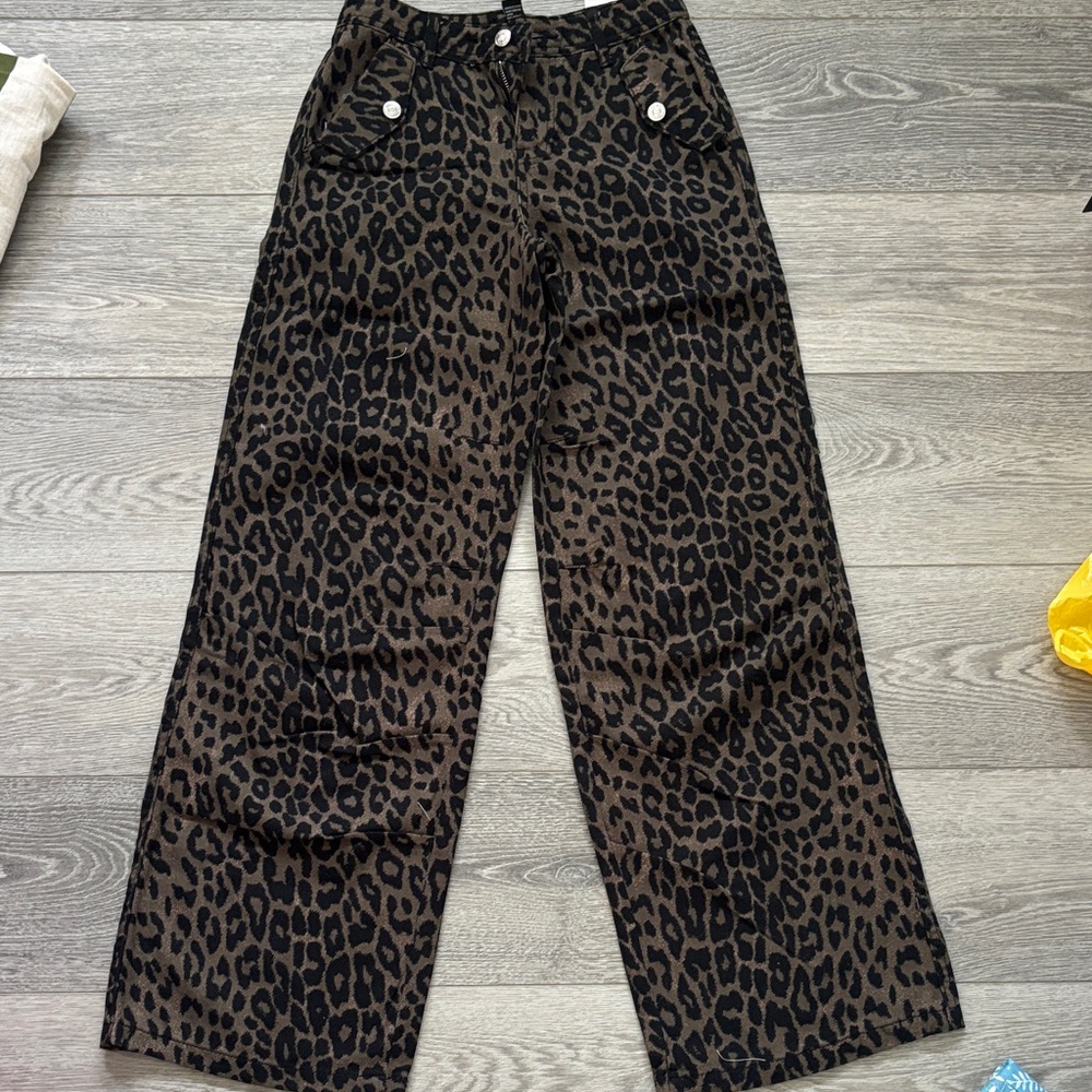 Forever 21 Animal Print Trousers